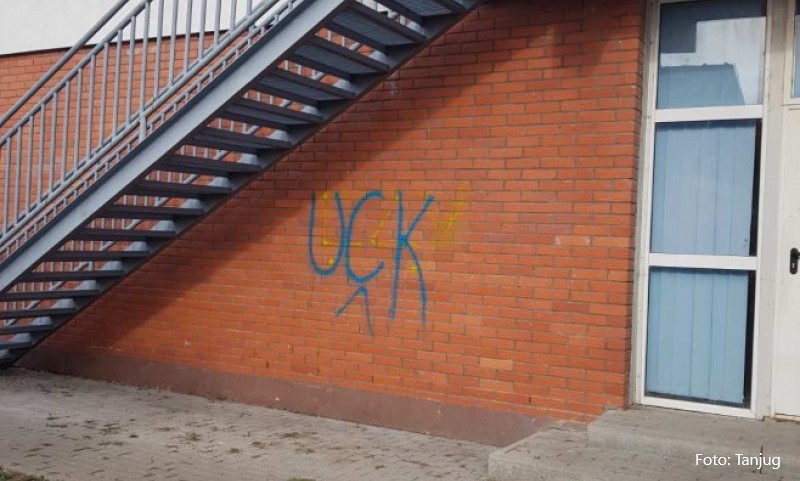 Kancelarija Za Kim Saop Tila Grafiti Koji Veli Aju Ovk Osvanuli Na O