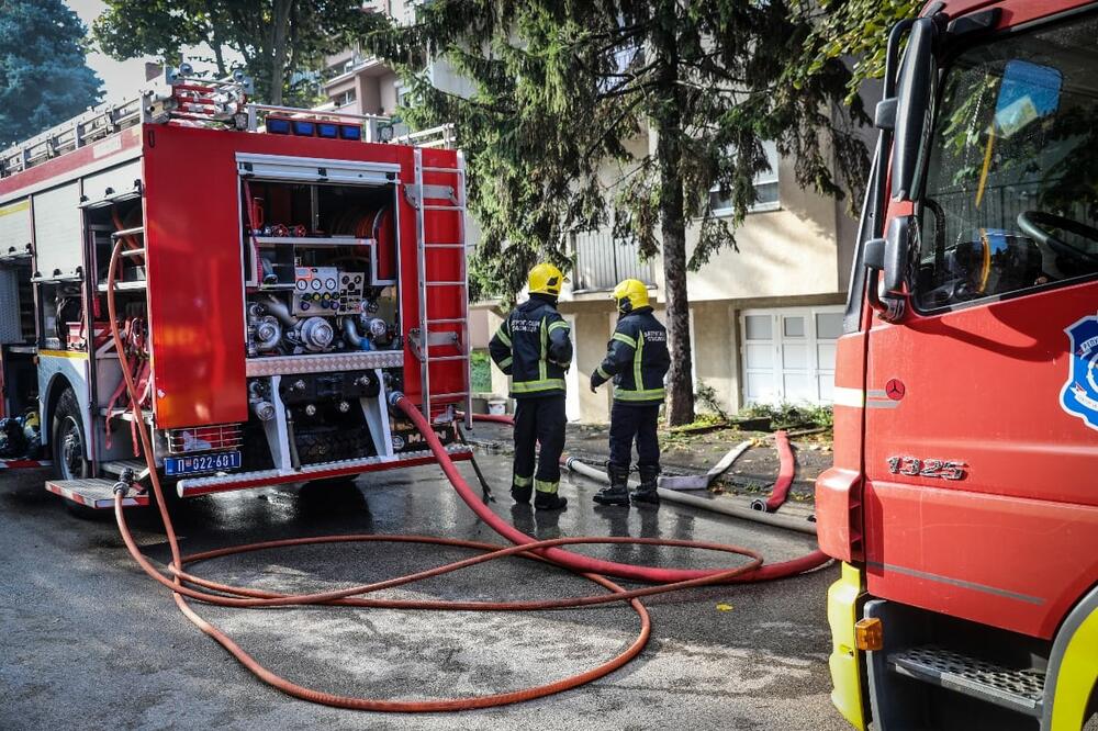 Izbio Po Ar U Poznatom Restoranu Na Licu Mjesta Policija I Vatrogasne