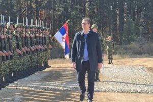 Vučić na vojnoj vježbi: Izviđanje dronovima jedan vid agresije na državu