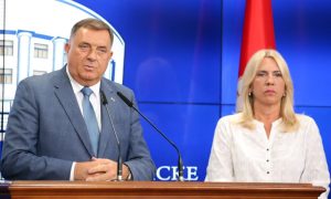 Dodik i Cvijanovićeva o Suljagićevom negiranju postojanja srpskih žrtava u Bratuncu: Ovo je ozbiljna prijetnja