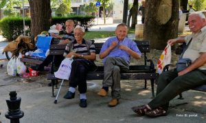 Nedostatak radne snage uticao: U BiH se sve više penzionera ponovo zapošljava