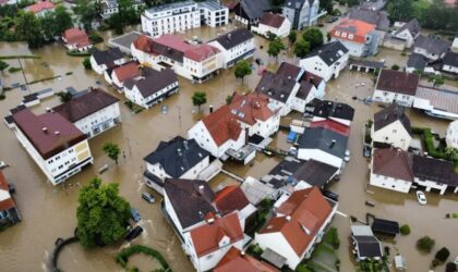 Poplave u Njemačkoj: Pukla brana, sela pod vodom FOTO