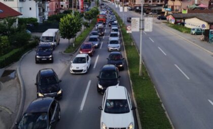 Sudar “koči” saobraćaj: Gužve na banjalučkom zapadnom tranzitu kao u “špicu”