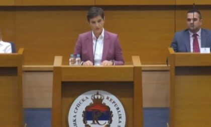 Brnabićeva u NSRS: Svesrpski sabor i deklaracija nisu usmjereni protiv bilo koga