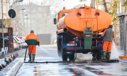 Večeras planirano pranje ulica: Počelo čišćenje slivnika u Banjaluci