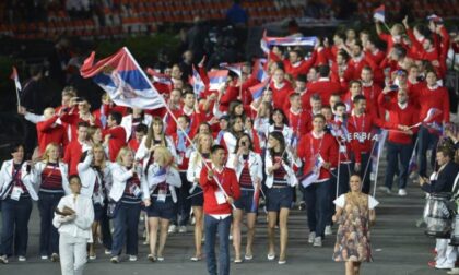 Iznenađenje za mnoge: Poznato ko nosi zastavu Srbije u Parizu