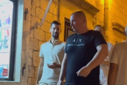 Uživaju u Crnoj Gori: Đoković prošetao Kotorom sa nekada najljepšom teniserkom svijeta VIDEO