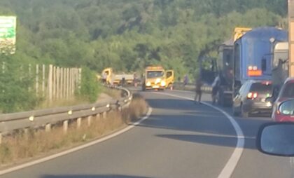 Detalji udesa u Drugovićima: Vozač mercedesa teže povrijeđen