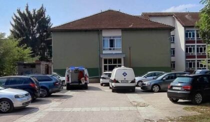 Zvaničnici USK i policija se oglasili: U školi su bili i učenici