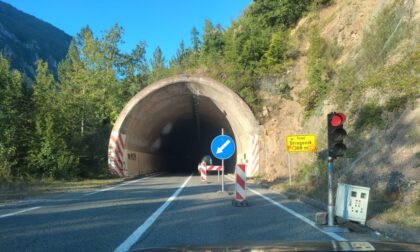 Opreznije vozite: U toku postavljanje rasvjete u tunelima prema Višegradu