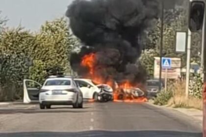 Težak udes! Pet osoba povrijeđeno, automobili u plamenu VIDEO