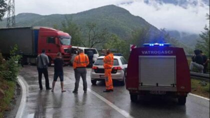 Vozači, oprez: Zbog udesa obustavljen saobraćaj u mjestu Brana