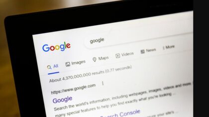 Google uvodi plave kvačice za verifikaciju sajtova sa provjerenim informacijama