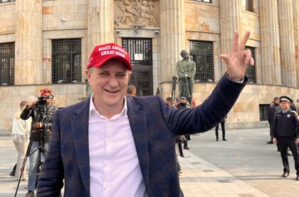 I Đajić slavi! Donald Tramp i tri prsta FOTO