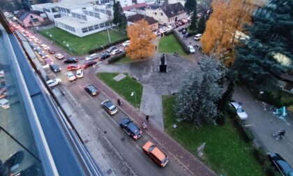 Nezapamćene gužve širom grada: Centar Banjaluke nikada ovako nije izgledao u 16 časova FOTO/VIDEO