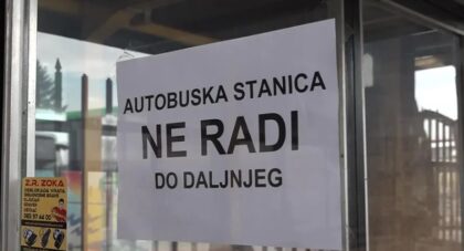 Nema novca za plate i gorivo: Autotransport obustavio polaske, problem za radnike i đake