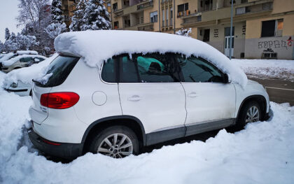 Zakon o bezbjednosti saobraćaja: Kazna za neočišćen auto 50 KM