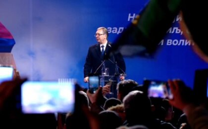 Skup u Jagodini! Vučić: Srbija danas napadnuta spolja i iznutra VIDEO