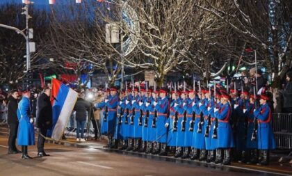 Srpska slavi 33. rođendan: Koračajmo zajedno i ovog 9. januara, slavimo život, slobodu i čast VIDEO