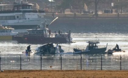 Nađena druga crna kutija: Nema preživjelih u sudaru aviona i helikoptera u Vašingtonu