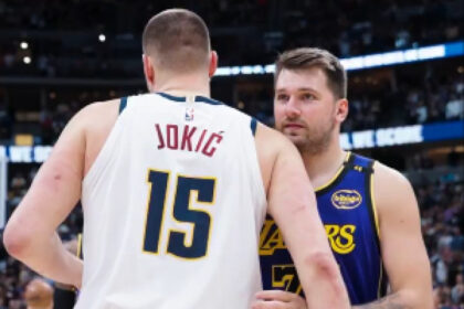 Ne pomaže ni Jokić, Dončić okončao pobjednički niz Denvera: Zagrljaj koji je oduševio NBA VIDEO