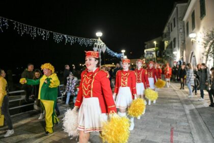 Tradicionalna manifestacija: Otvoren 56. “Praznik mimoze” u Herceg Novom