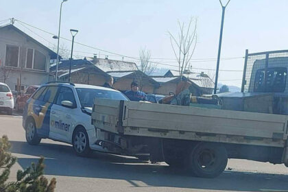 Nezgoda na parkingu: Sudar kamiona i automobila u Banjaluci