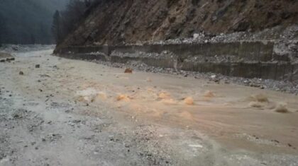 Traže hitnu sanaciju: Mještani blokirali magistralni put Jablanica-Blidinje