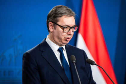 Vučić istakao da ne odustaje od svoje politike: Ne prepuštamo državu najgorima