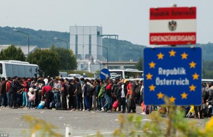 Austrija neće prihvatiti migrante vraćene sa njemačke granice