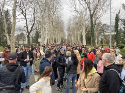 U znak podrške kolegama u Srbiji: Treće okupljanje studenata u Banjaluci VIDEO